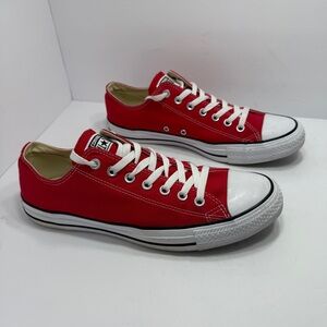 Converse Chuck Taylor All Star Low Top Shoes Men’s Size 11